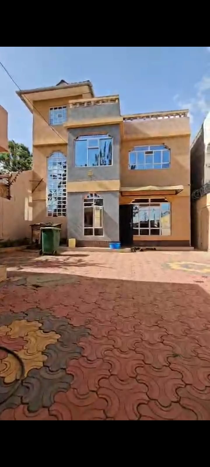 distress-sale-4-bedroom-all-en-suite-maisonette-on-a-4080-plot